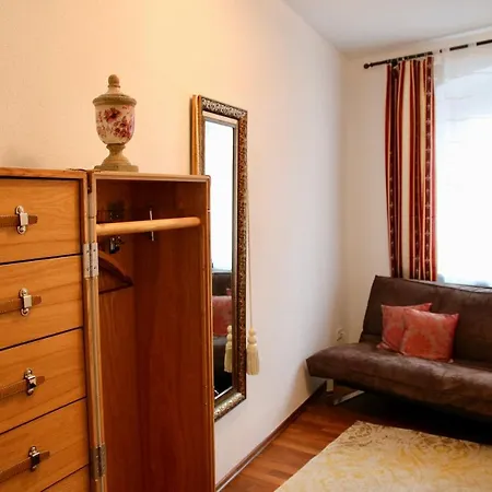 Otel L'ostello Altstadthotel 3*