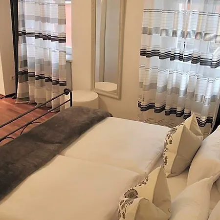 فندق L'ostello Altstadthotel