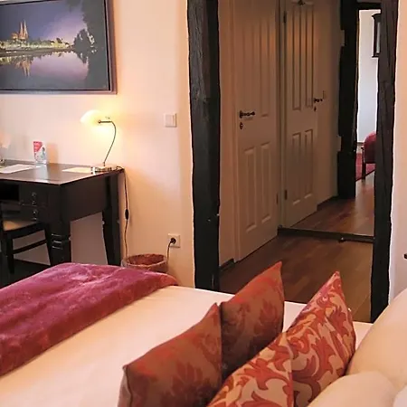 فندق L'ostello Altstadthotel