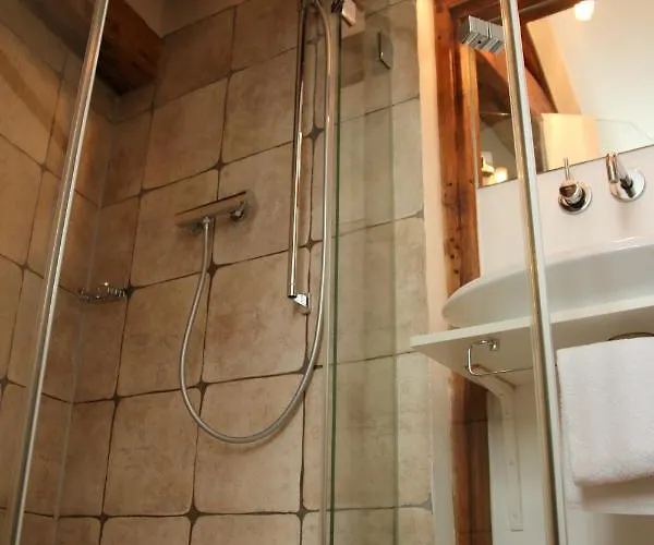 Ξενοδοχείο L'ostello Altstadthotel